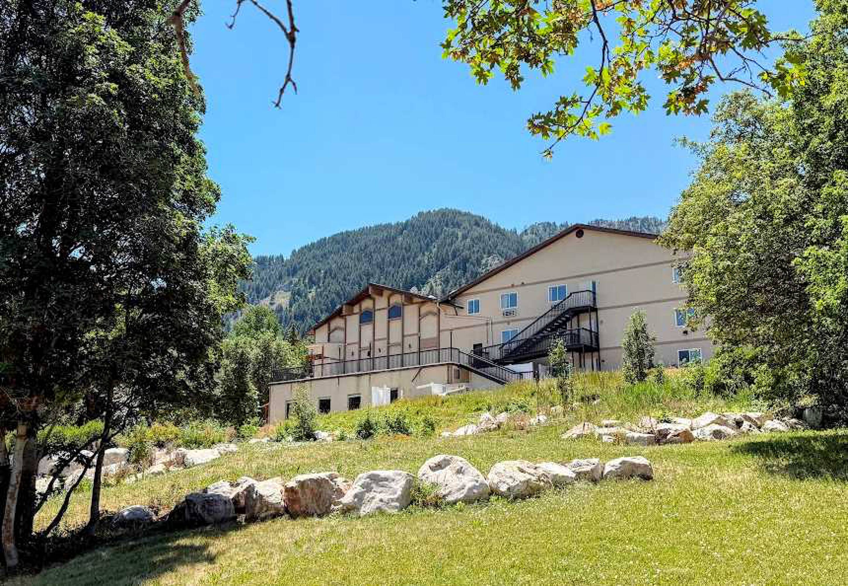 Wellsville Recovery Center - Exterior